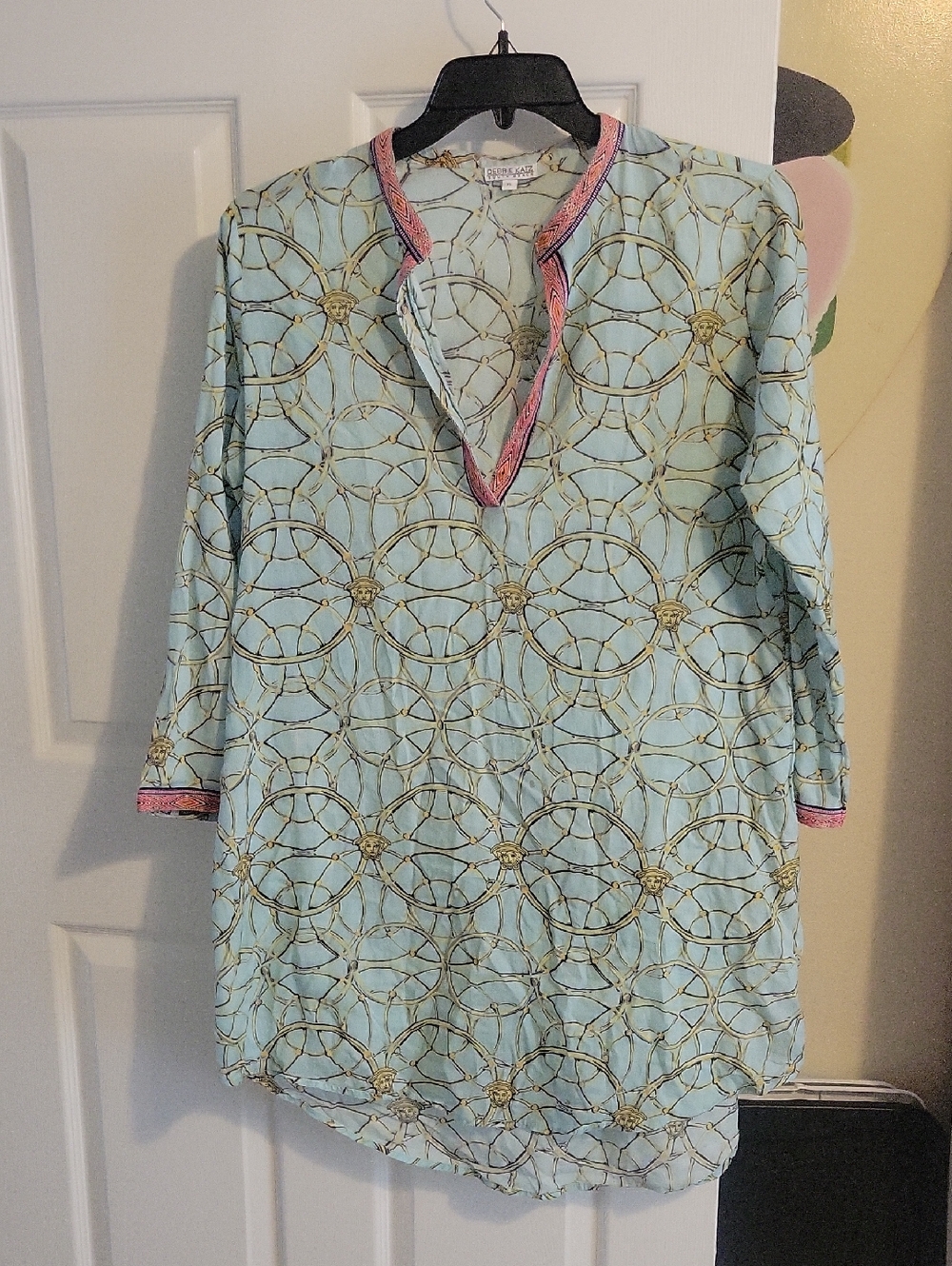 Debbie Katz XL South Beach Aqua Patterned Tunic with Pink Embroidered Trim